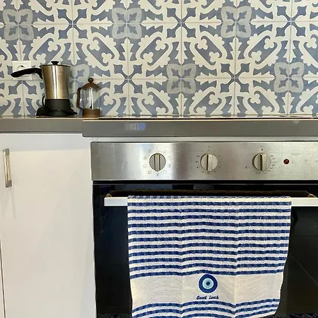 Cozy Blue Apartment *